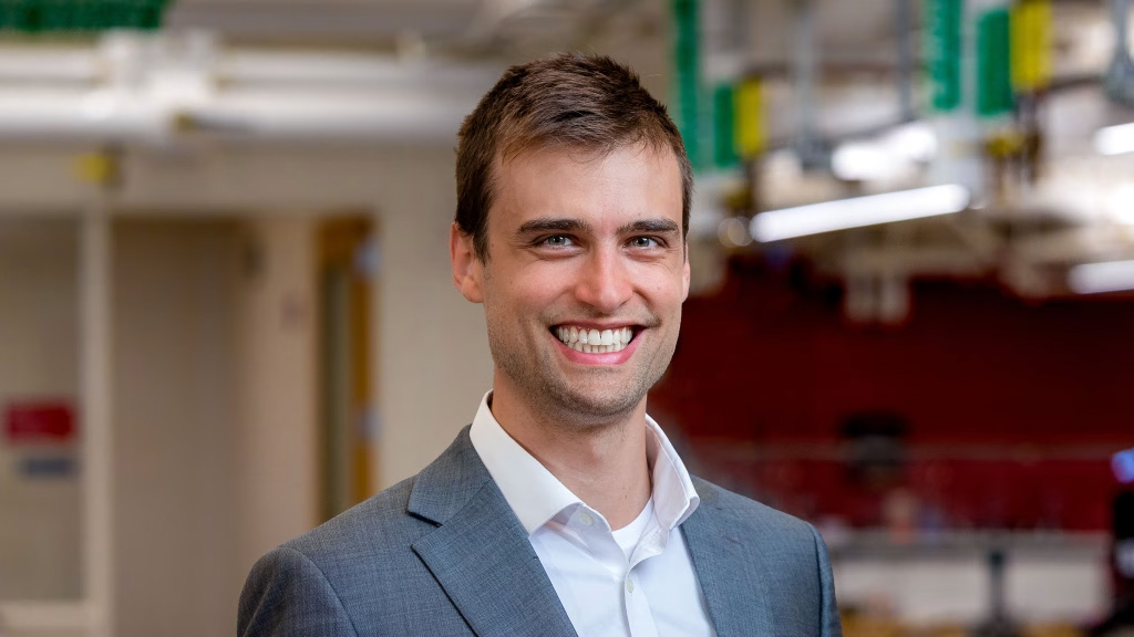 Focus on new faculty: Dylan Barber is polarizing polymers for batteries and soft robots